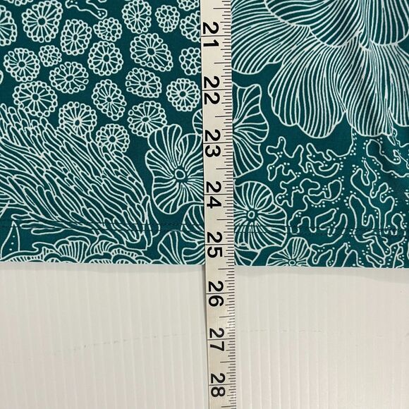 Tommy Bahama Golf Active Top L Green Floral 1/4 Zip Stretch Performance Casual - Picture 6 of 7